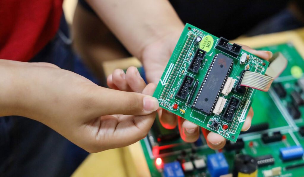 Cosa puoi fare con un diploma ITIS da perito elettrotecnico 4 Cosa puoi fare con un diploma ITIS da perito elettrotecnico