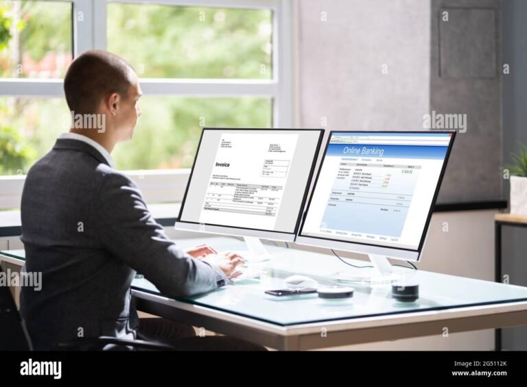 computer con schermo di fatturazione elettronica