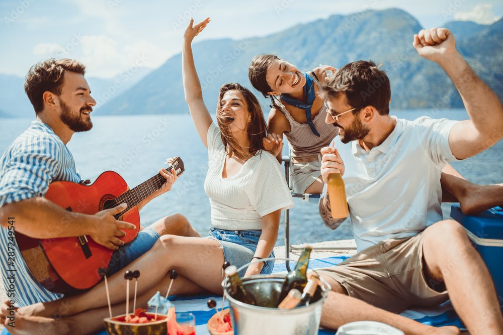 Cosa prevede il bando INPS Estate Insieme per le vacanze dei giovani