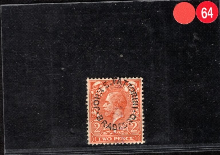 Cosa Devi Sapere sul Servizio di Consegna Business Standard di Poste 9 pacco postale in consegna con fattorini