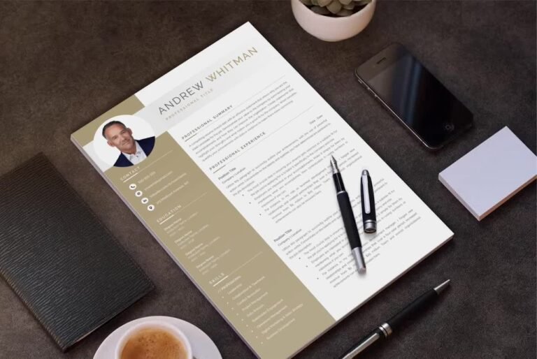 Quali Sono I Migliori Esempi Di CV In Italiano Da Utilizzare 2 un elegante curriculum vitae su una scrivania