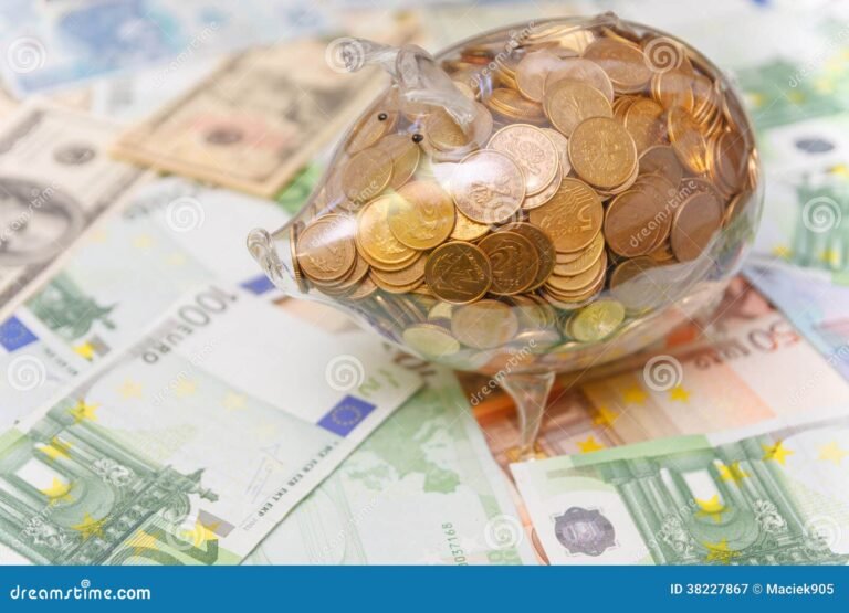 Investire alla posta conviene davvero Ecco cosa devi sapere! 4 un salvadanaio pieno di monete dorate