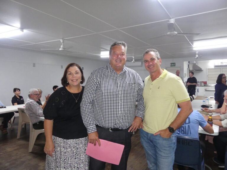 Che cos'è il REA nella Camera di Commercio e a cosa serve 2 una camera di commercio affollata e vivace