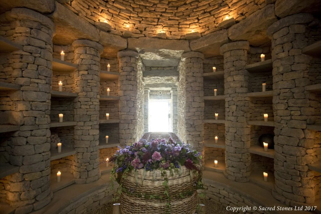 Quali servizi offrono le onoranze funebri Brioschi a Monza 1 una cappella funeraria in un cimitero tranquillo
