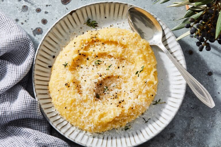 una cucchiaiata di polenta fumante