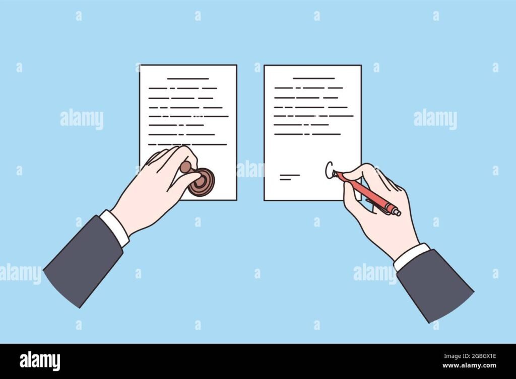 una mano che tiene un documento notarile