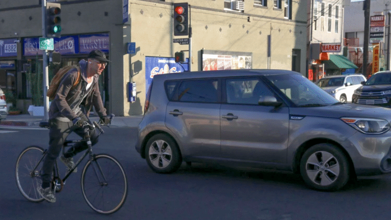 Come ottenere risarcimento dopo un incidente tra auto e bicicletta 25 unauto e una bicicletta in strada