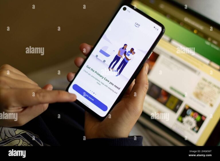 unimmagine di una persona che utilizza unapp