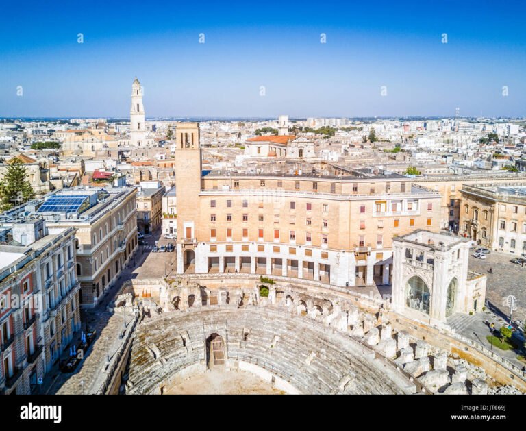 vista panoramica del centro storico di lecce